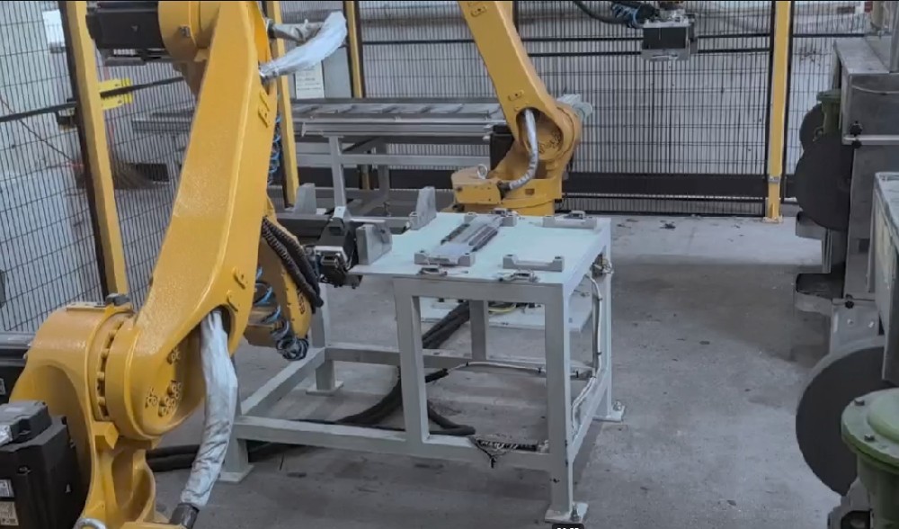 机器人打磨抛光视频2