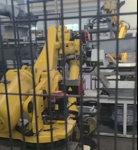 机器人上下料视频5