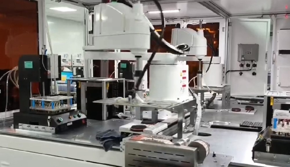 机器人上下料视频4